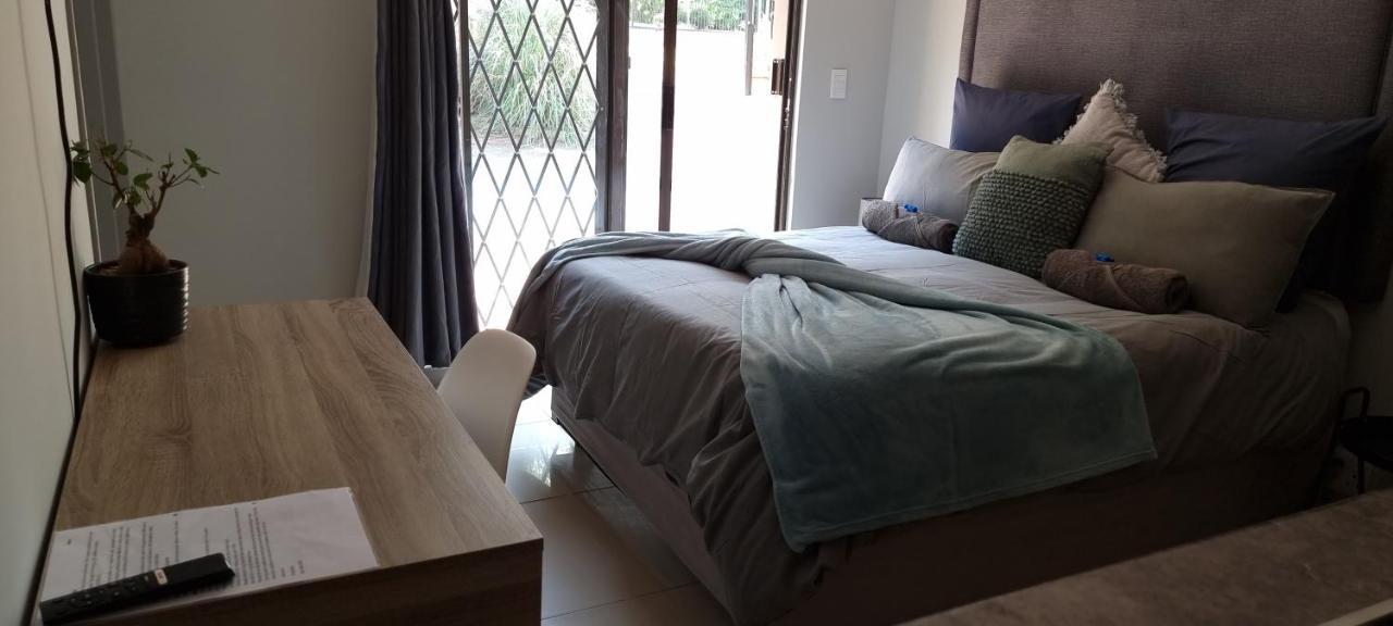 Atterbury Self Catering Studios Pretoria-Noord Exterior foto