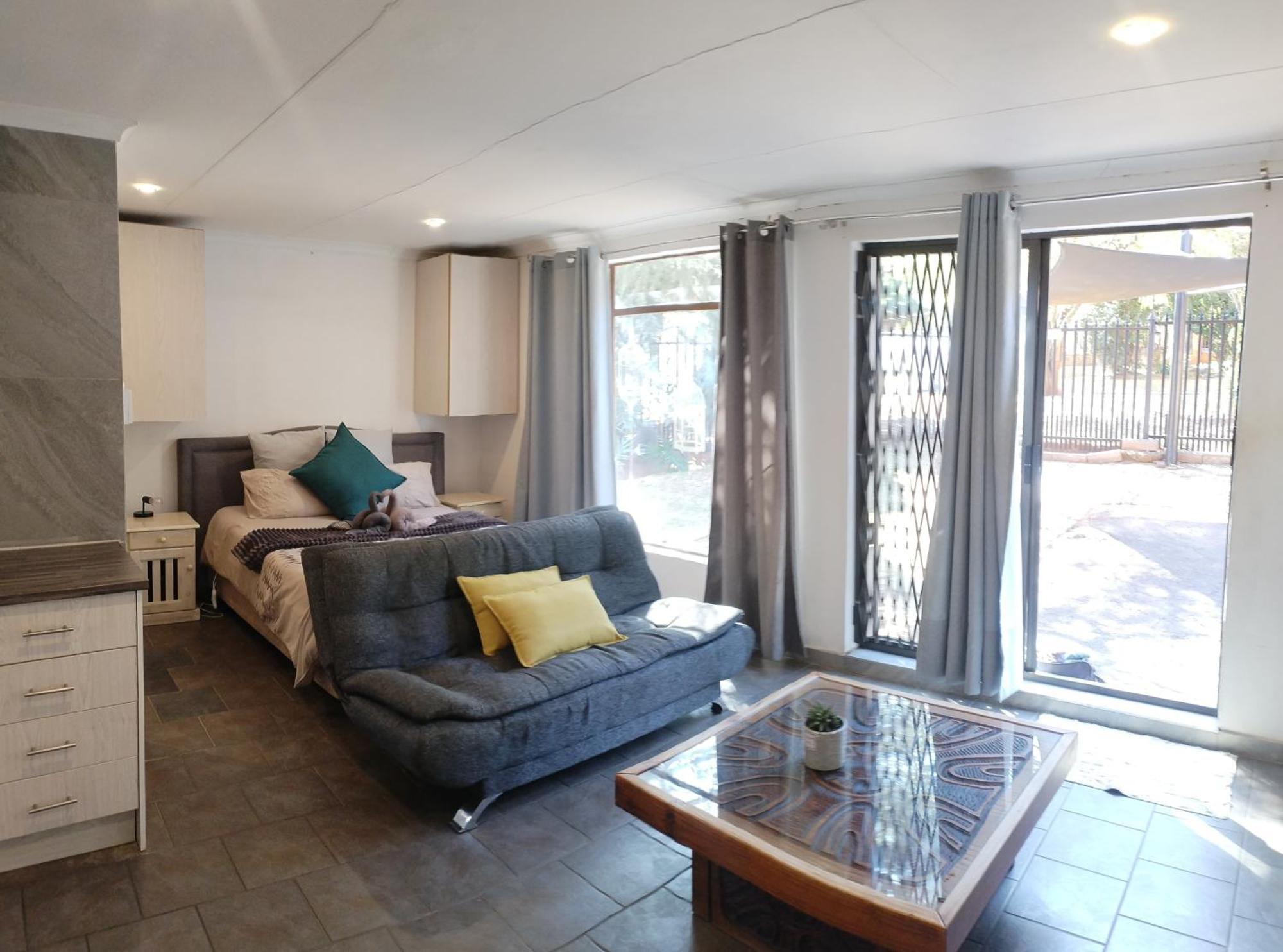 Atterbury Self Catering Studios Pretoria-Noord Exterior foto